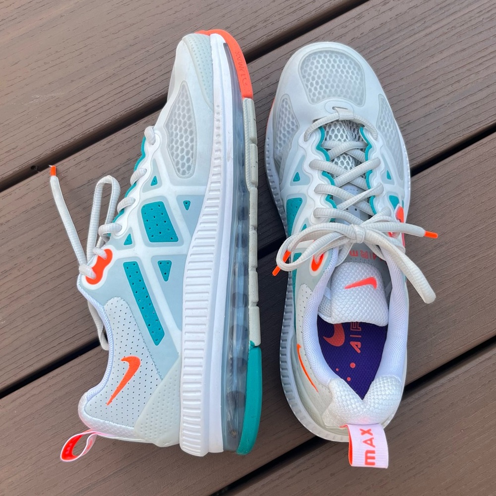 Women’s Nike Air Max
